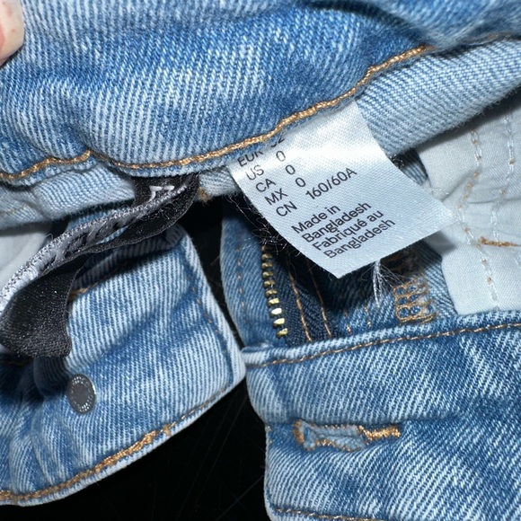 H&M High Waisted Skirt - Picture 3 of 3